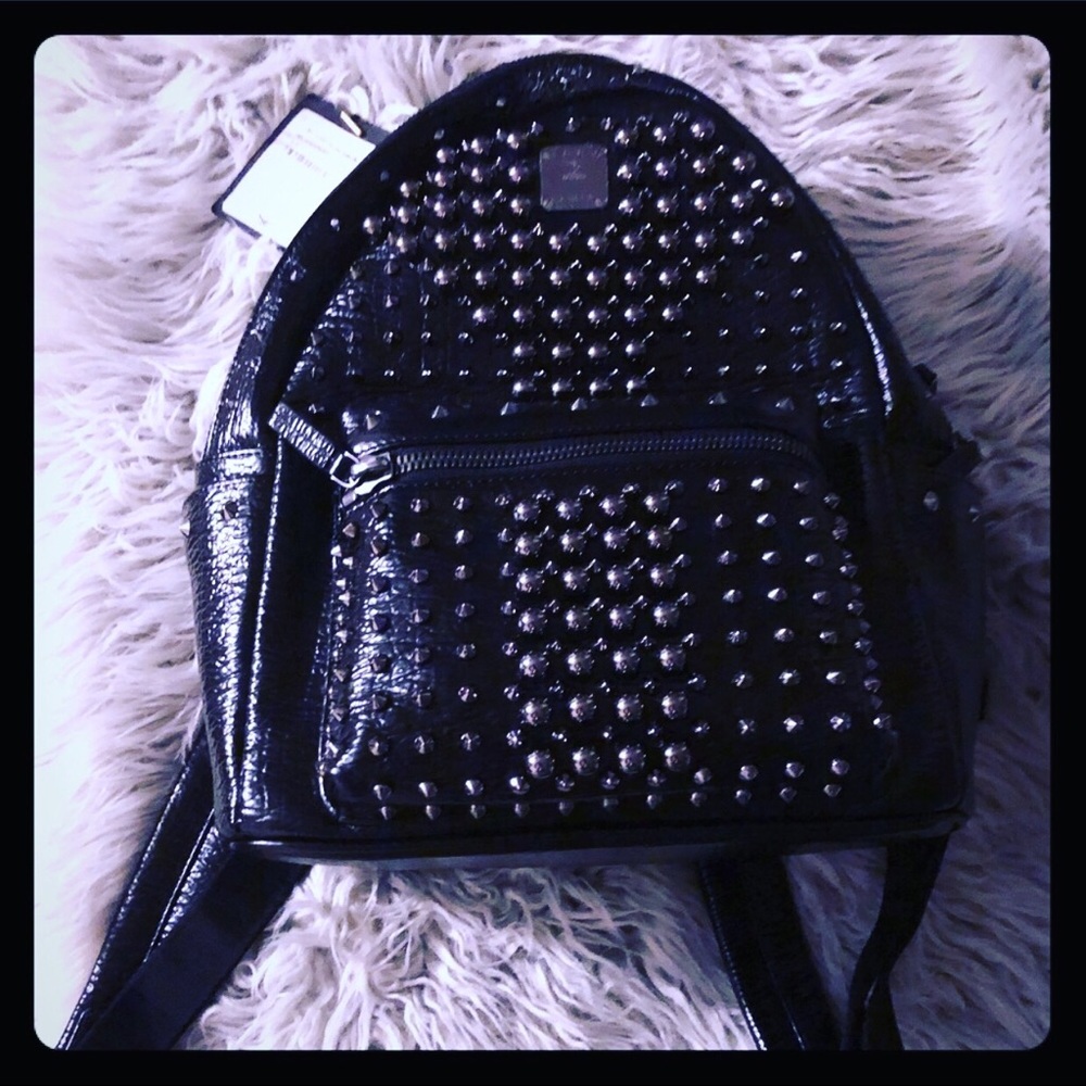 Authentic back pack